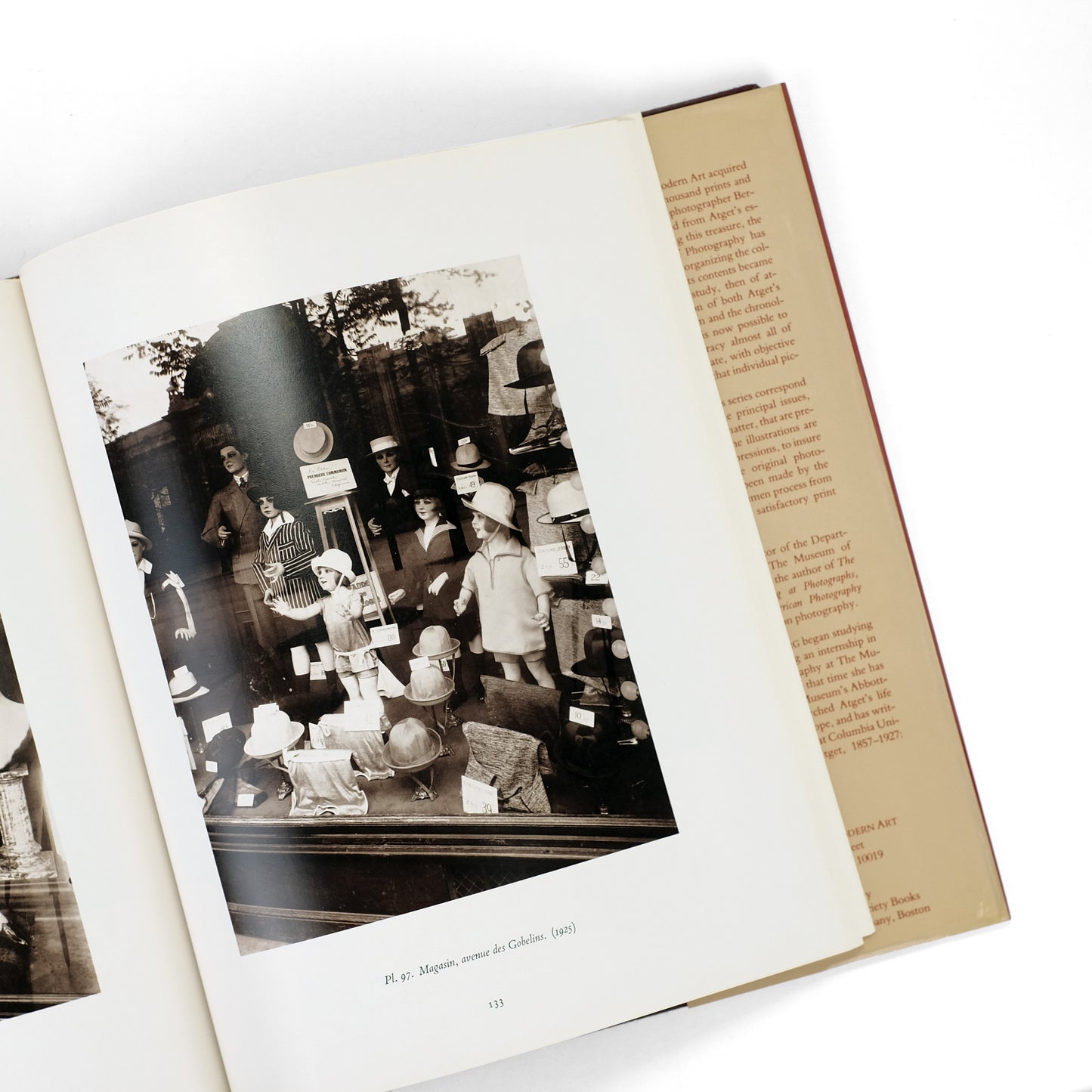 ATGET, Eugène; John Szarkowski and Maria Morris Hambourg, text