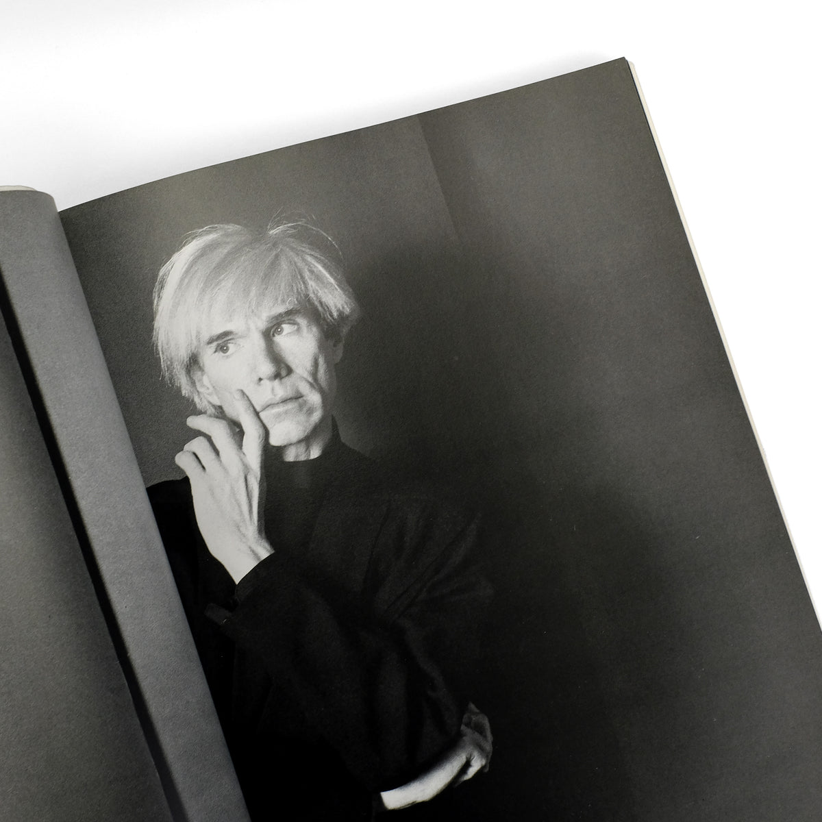 MIYAKE, Issey; Shōzō Tsurumoto, ed; Marcus Leatherdale, photos