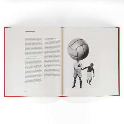 TUCHOLSKY, Kurt, and John Heartfield